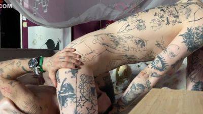 Immaculate Tattooed Morning Pussy - hclips.com