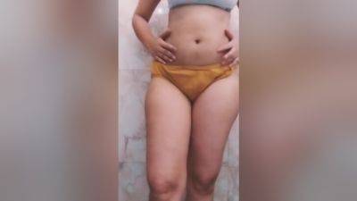 Desi Randdi Want Big Cock In Her Smal Anal - desi-porntube.com - India