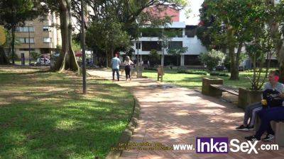 De Ja In Tierna Petite Colombiana Se Reventar El Culo Para Ganar Mas Seguidores - upornia.com - Colombia