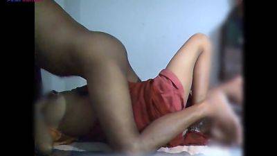 Pati Ke Ghar N Rahane Per Bahu Ne Apane Sasur Se Hi Bhukh Mithai - desi-porntube.com - India