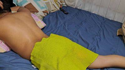 Solo Re Jate El Pago Por Un Masaje, Pero Consiguio El Paquete Completo Con La Masajista Culona - hclips.com