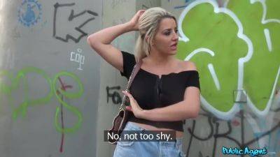 Great British Melons Banged In Czech 1 - upornia.com - Britain - Czech Republic