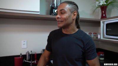 Ligia Mayra - Passou O Rodo Na Gostosa - upornia.com - Brazil