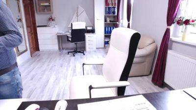 Slutty busty office woman did something horny behind her boss - hclips.com - Usa