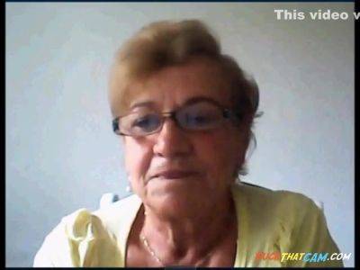 Sexy Grandma Fingering - hclips.com