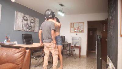 Secretary Pays Pizza Delivery Man With Sex For His Job - hclips.com