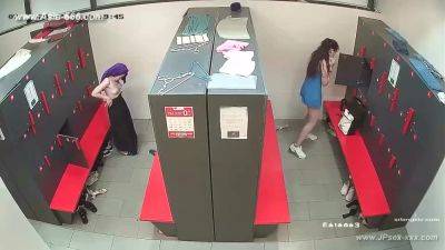 peeping asian bathroom changeroom - hclips.com - China