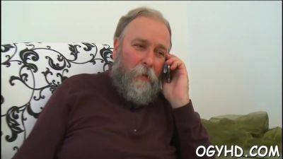 Sassy Brunette Darling Blows Big Pipe - hclips.com