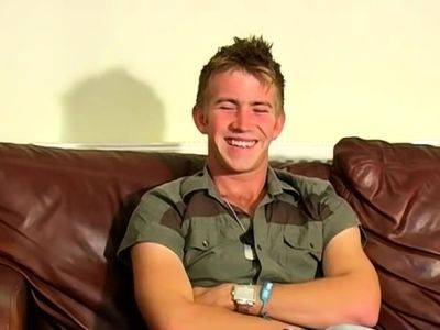 Blond British amateur Matt H cums after jerking off solo - drtuber.com - Britain