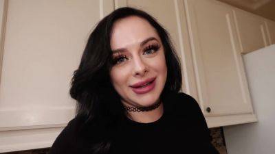 Macey Jade - My Boss Banged My Box P1 - videomanysex.com