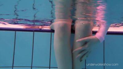 Roxalana Cheh, Petite Yet Strong, Masters Swimming - upornia.com