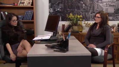 Yurizan Beltran - My First Lesbian Exp - Yurizan Beltran And Hayden Bell - upornia.com