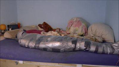 Trashbag Mummification - upornia.com