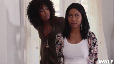 Misty S In Jenna Wandered Into Room And Came Across A Huge - videomanysex.com