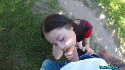 Lesbian Dumps Her Gf For A Big Knob 1 - videomanysex.com