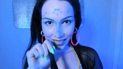 Miss Bella Brookz – Alien ASMR - drtuber.com