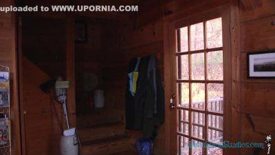 Wonder Hannah And Reporter Sumiko - upornia.com