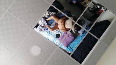 I Fuck My Younger Boyfriend - hclips.com