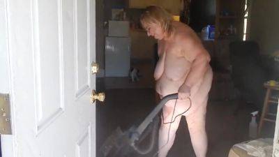 Cleaning With Frunt Door Open - hclips.com