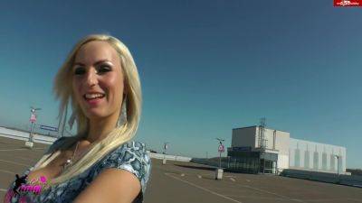 Dreister Fick In Der Offentlichkeit - Amy Starr - hclips.com - Germany