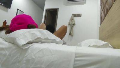 Le Pido A Empleada Del Hotel Que Se Ponga La Mascara Para Follarla En La Cama Despues De Hacer El Aseo En Mi Habitacion 9 Min - upornia.com