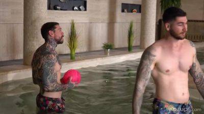 Sladyen Skaya In Pool Slut Sladyen - upornia.com