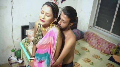 Naukar Ko Ghar Par Akela Pakar Malik Ke Sath Ghapa Ghap Choda Full Movie - desi-porntube.com - India