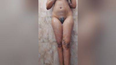 Bhen Ki Choot Yrr Mn Krrta H Chodne Ka Dekhte Hi - desi-porntube.com - India