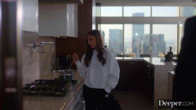 Gianna Dior - Gianna Dior In Lifeguard 1258 - upornia.com