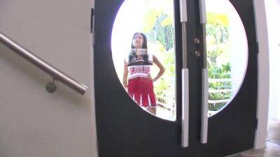 Exciting Cheerleader Gets Had Intercourse By A Older - hotmovs.com