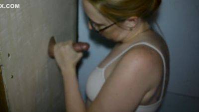 Gloryhole Blowjob 2 - hotmovs.com