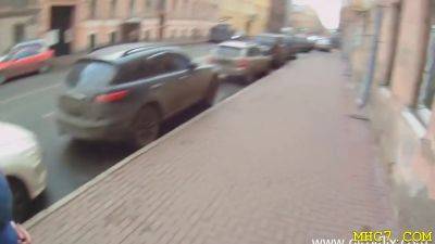 Lindsey Olsen In Packing Rams Lovebox Of Luscious - hotmovs.com