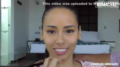 Brunette Shakes Her Perfect - upornia.com