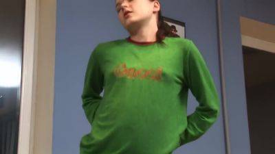 Ivana - I Like To Suck For Him - upornia.com