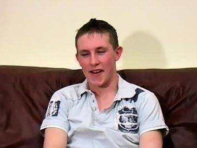 Smooth young UK amateur Simon masturbates after interview - drtuber.com - Britain