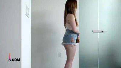 The Perfect Pawg Bouncing The Bum On A Big Knob - hotmovs.com