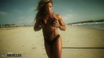 Alexis Ellis 2 - hotmovs.com