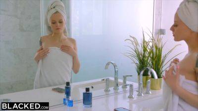 She Always Had A Crush On Him And His Bbc - upornia.com