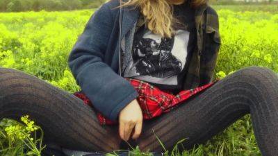 We Went With A Friend To The Forest And She Decided To Masturbate In Nature - hclips.com