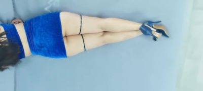 My Neighbor Puts In Me Hard, I End Up Squirting And He Ejaculates On My Back - upornia.com