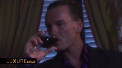 And In A Wild Orgy Without Taboos With Regina Ice And Lea Lazure - hotmovs.com