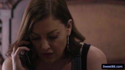 Kendra Spade And Sovereign Syre - Brunette And Girlfriend Hot - hotmovs.com