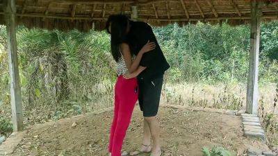 Teen Girlfriend First Dating Sex!! - desi-porntube.com