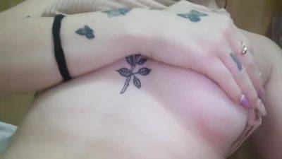 Putita Se Masturba Mientras Llueve - hclips.com