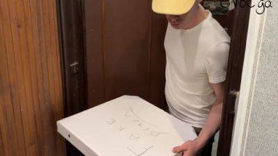 I Paid For The Pizza I Ordered - hclips.com - Russia