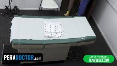 Mike Adriano - Annie Archer gets her tight pussy stuffed by the pervdoctor's big natural tits - sexu.com