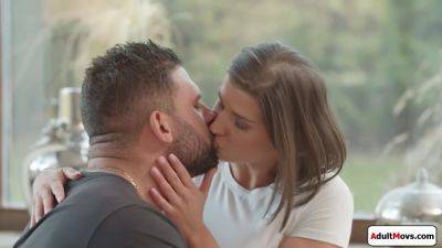 Euro babe Niki Harris doggystyled after being pussy licked - txxx.com