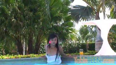Tobie teen masturbating outdoors by the pool - hotmovs.com