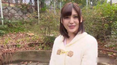 Throbbing Yua - hotmovs.com