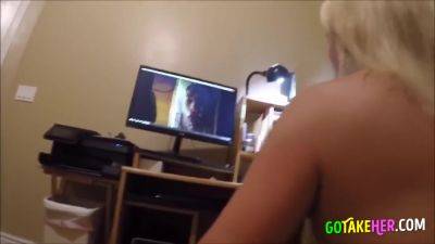 Having Fun To A Members Tribute - hclips.com